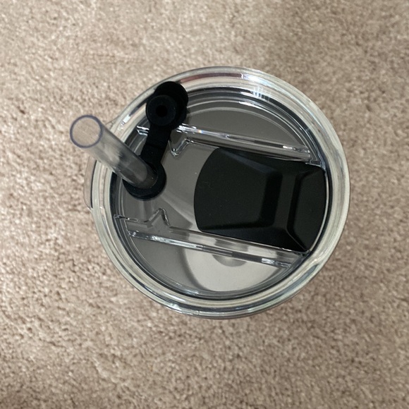 Coleman Tumblers w/straw&built in bottle opener - Picture 6 of 7